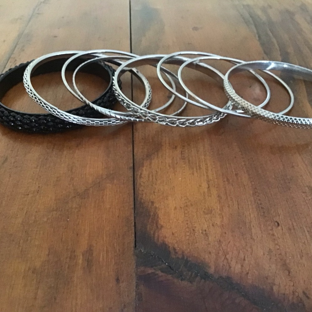 ❗️SOLD❗️Cubic Zirconia Earrings & Bangles Bundle - Picture 5 of 5